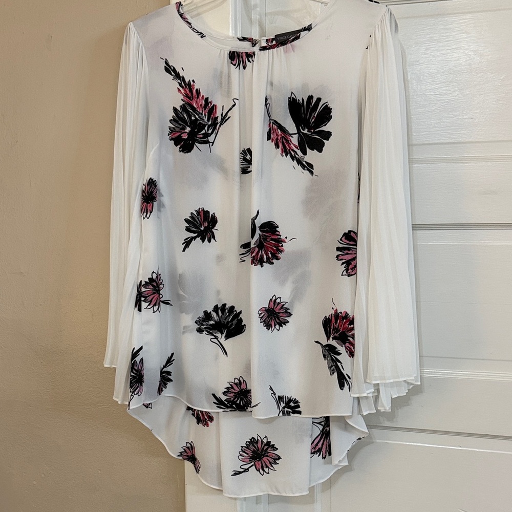 Vince Camuto White Black Pink Floral Blouse Sz Small